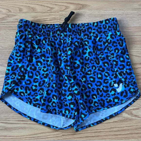 VOXY RUNNING SHORTS
BLUE LEOPARD - 2 IN 1 RACER SHORTS
SIZE SMALL - Picture 2 of 11